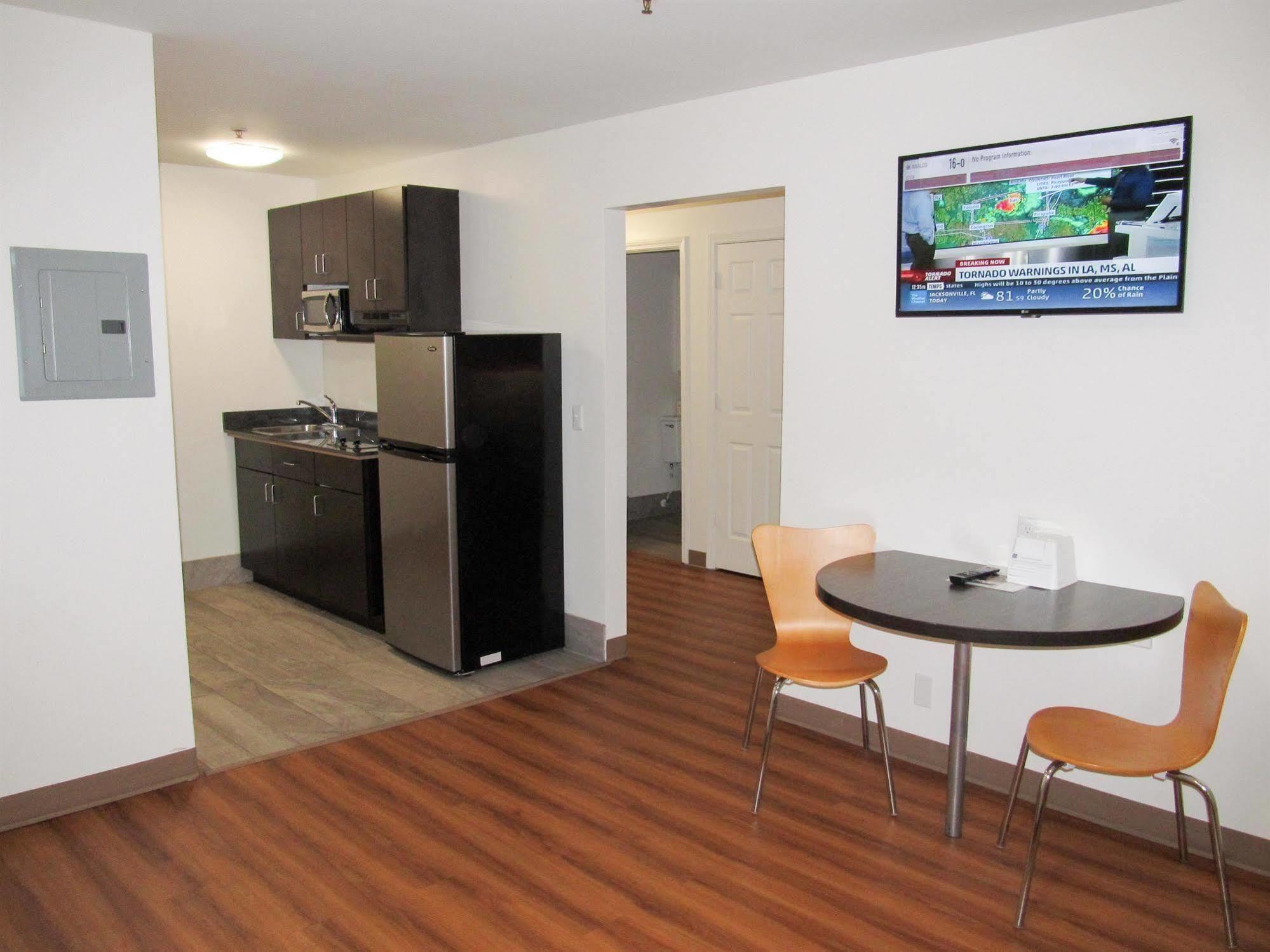 Hotel 6-greenville, Sc