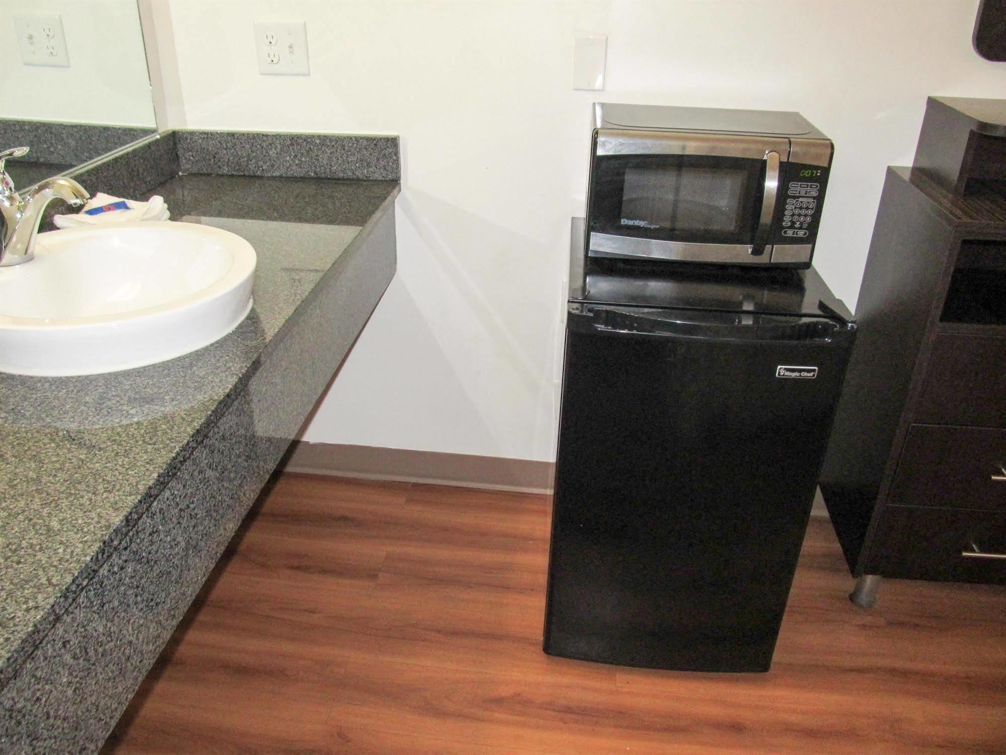 Hotel 6-greenville, Sc Greenville